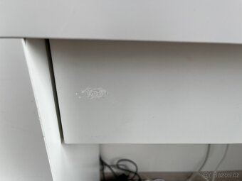 Toaletní stolek - IKEA Malm - 4