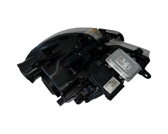 Pravý xenon 3T1941018E Škoda Superb 2 2011 - 4