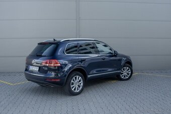 Volkswagen Touareg - 4