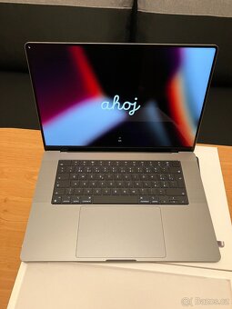 Apple MacBook Pro 16" 2021, M1 Pro 10-core 16GB/512GB - 4