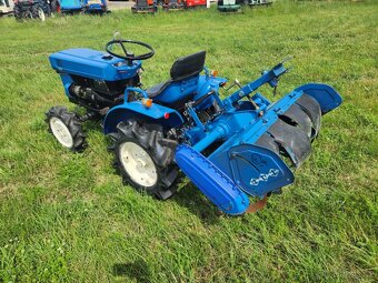 JAPONSKÝ MALOTRAKTOR ISEKI TX1000 4X4 - 4