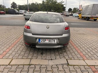 Alfa Romeo gt 1.9 jtd 110kw - 4