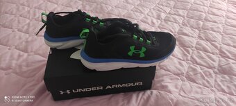Under Armour - 4