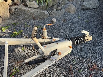 Přívěsný vozík brzděný - 4