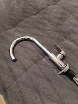 Dřezová kuchyňská baterie - 4