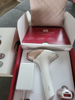 IPL Philips Lumea 9900 SkinAI - PERFEKTNÍ STAV - 4
