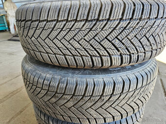 Sada disku 5x139,7mm s pneu 205/70/15 - Jimny - 4