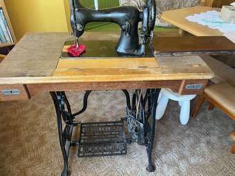 Šicí stroj - 4