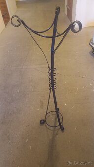 Stojany na kytky - 4