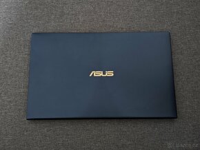 Ultrabook ASUS Zenbook 15 - 4