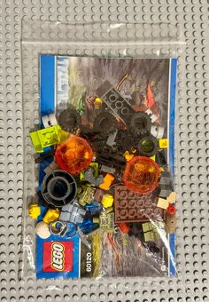 LEGO City 60120 - Sopečná startovací sada - 4