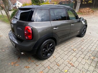 Mini Cooper D Countryman 1.6 D 82kw ALL 4 (4x4) - 4
