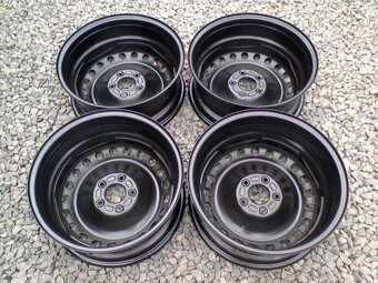 16 plechové disky Ford Mondeo IV,V,Focus II,III,IV,Kuga - 4