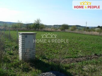 Pozemek stavební 1196m2 - Břežany - 4
