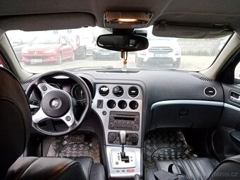 Prodej Alfa Romeo 939 - 4