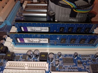 Gigabyte GA-EG41MFT-US2H vhodné do HTPC - 4