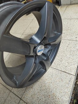 Prodám alu 17 Alutec Germany 5x120 ET 55 Transporter T5 T6 - 4
