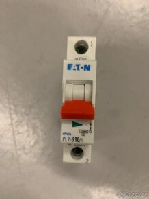 Různé druhy CYKY kabely, jističe a elektromateriál - 4