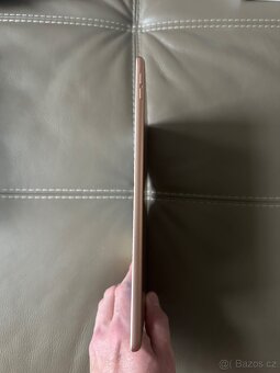 iPad 10,2” 32Gb wifi 2020 8 gen. Gold - 4