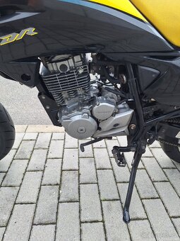 Suzuki 125 sm - 4