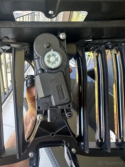 BMW G11,G12, nově roletu žaluzie maska 5113187156 - 4
