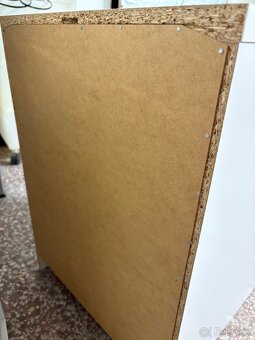 Noční stolek IKEA - 4