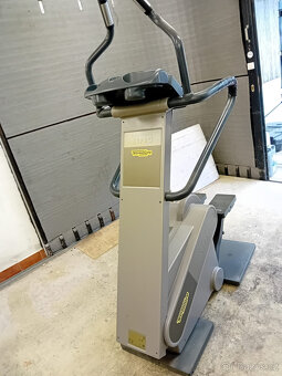 STEPER Technogym XTPro - 4