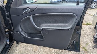 Tapce ze Saab 9-3 Aero, 2001 - 4