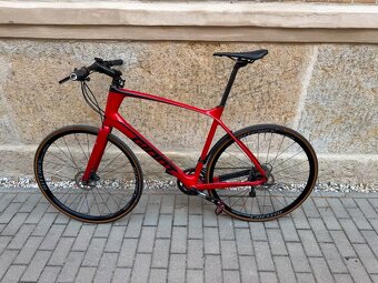zachovalé karbonové Fitness kolo Giant Fastroad // vel. XL - 4