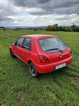 Ford Fiesta - 4