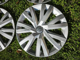 Originální poklice kryty kol VW r16 Golf Passat Touran - 4