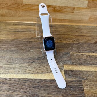 Apple Watch SE, 40mm (rok záruka) - 4