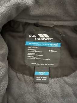 Bunda značky Trespass vel.146 - 4