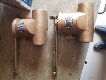 Brano R12 - 4