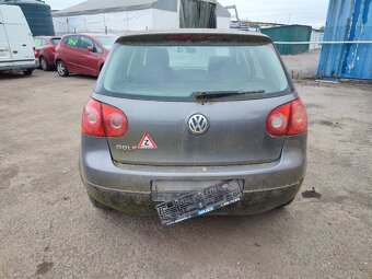 VW Golf č. 2353 - 4