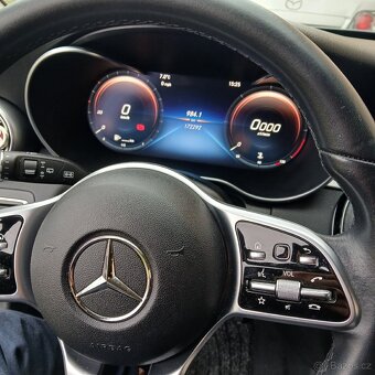 MERCEDES-BENZ C200d//2019 - 4