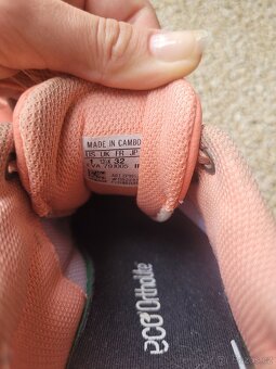 Dětské tenisky Adidas vel.32 - 4