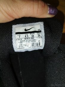 Tenisky Nike vel.38 - 4