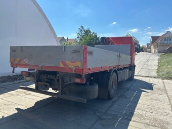 Prodám Volvo FH12 s hydraulickou rukou - 4