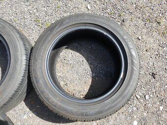 Pneu 235/55 R17 - 4