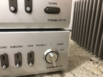 Aurex Hraje neskutečně Toshiba - 4