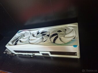 GIGABYTE AORUS GeForce RTX 5090 MASTER ICE 32G - 4