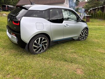 BMW i3 60 Ah 75 kW 98000 km SOH 85% 1.Majitel 2 sady kol - 4