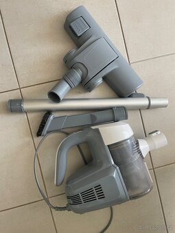Silvercrest tycovy vysavac, 220V, zaruka Lidl do 6-2026 - 4