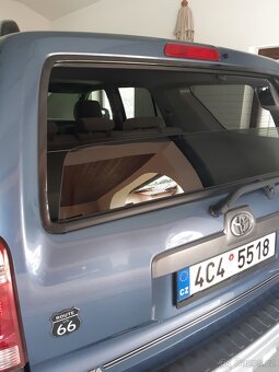 Toyota 4Runner SR5 V6 - 4
