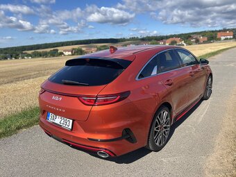 Kia Proceed GT - 4