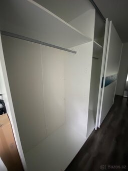 Šatní skříň - 4