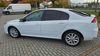Renault Laguna 3, 2.0dCi, 2010 - 4