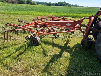 Shrnovač sena Kuhn GA 3501GM - 4