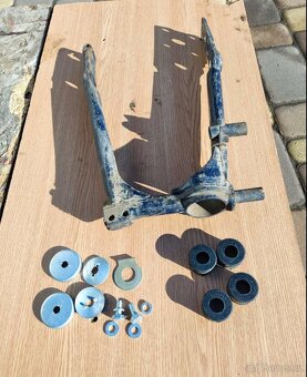 Rám sajdy vidlice kyvka držák na rezervu přední vidlice - 4